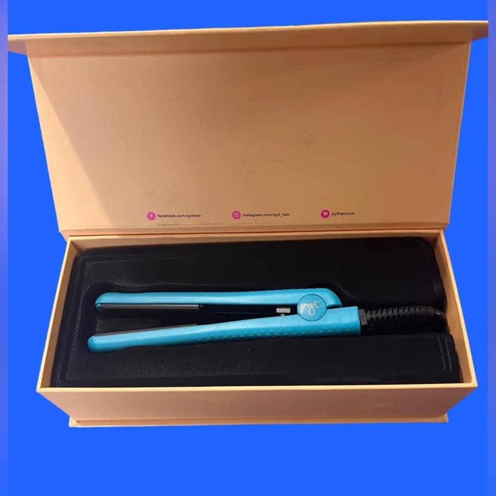 PYT Hair - Mini Ceramic Styler - Turquoise NIB MSRP $180